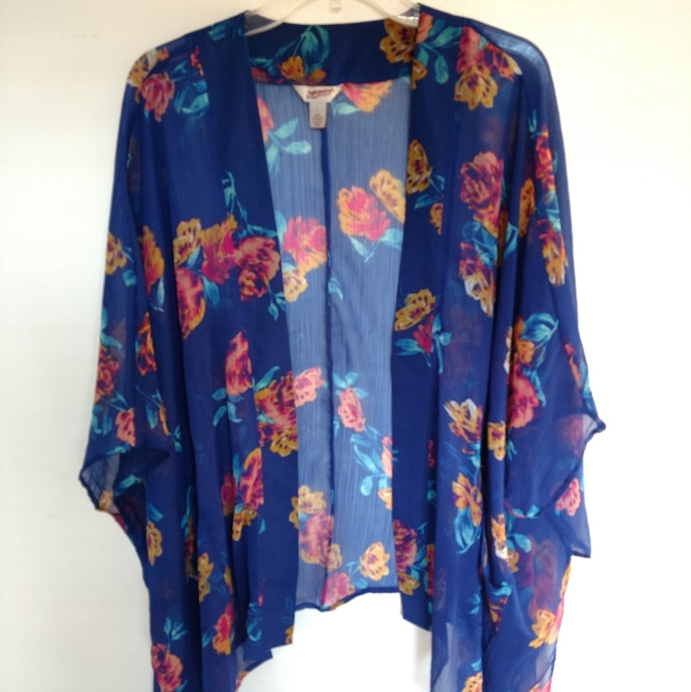 Royal bkue chiffon kimono with pockets